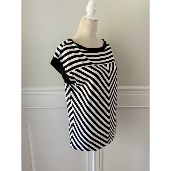 Gap Black & White Stripe Knit Short Sleeve Tee Size S - Picture 5 of 7